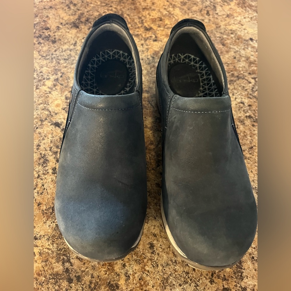Dansko Patti Milled‎ Nubuck Waterproof Shoes Slip On Vibram  EU 37 US 6.5-7